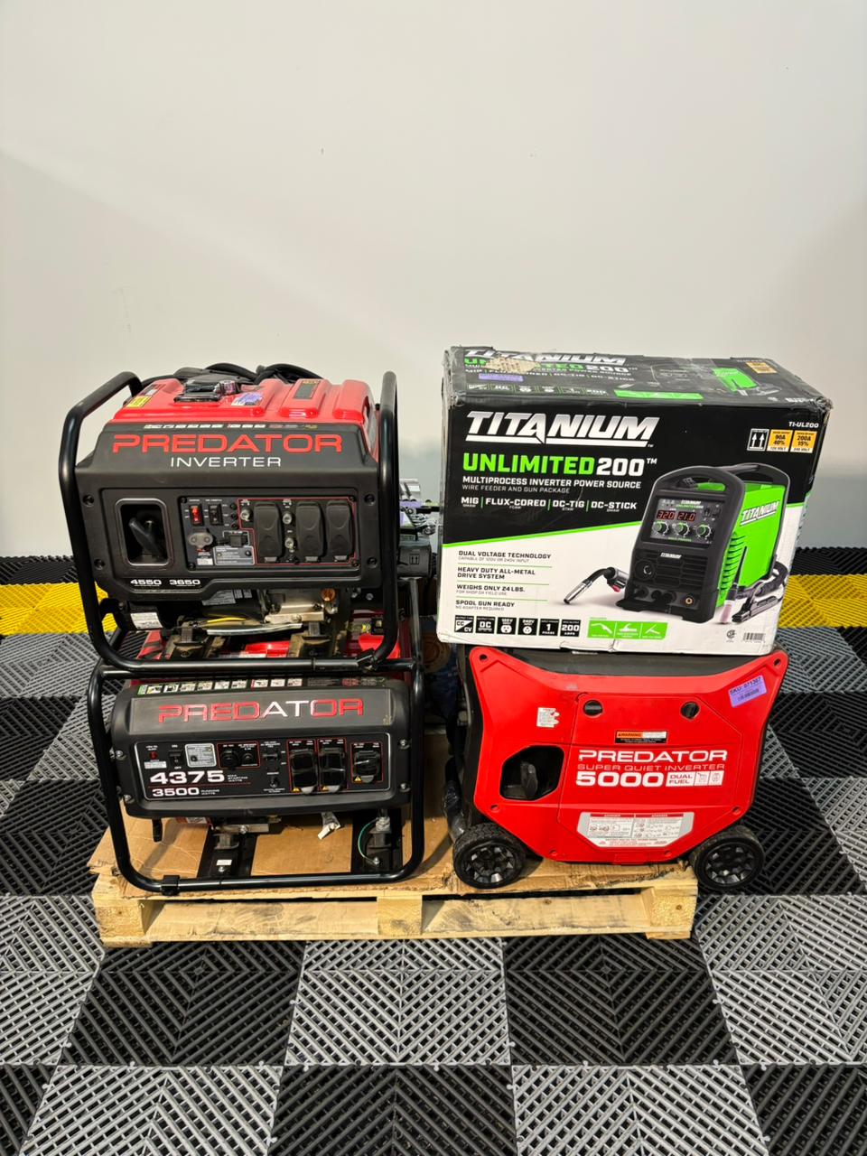 PALLET DE HERRAMIENTA MIXTA | 260301 | SUBASTA