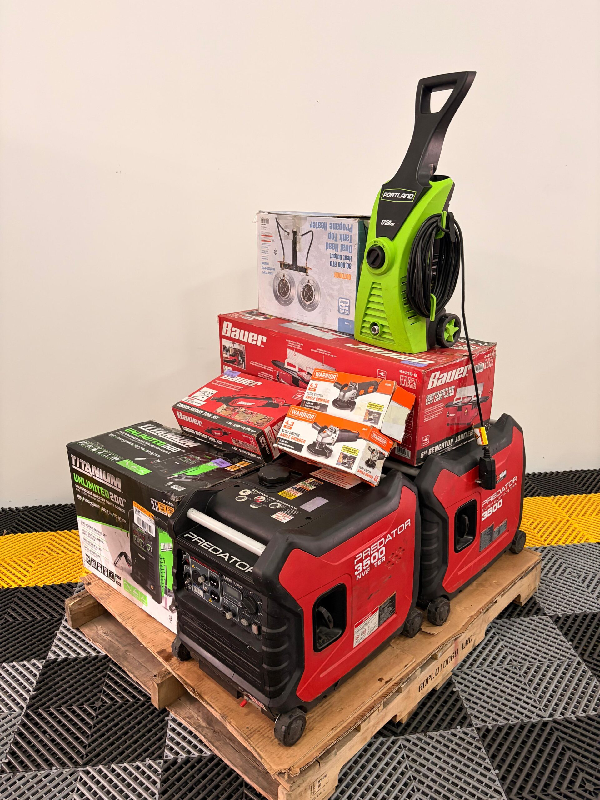 PALLET DE HERRAMIENTA MIXTA | 667759 | SUBASTA