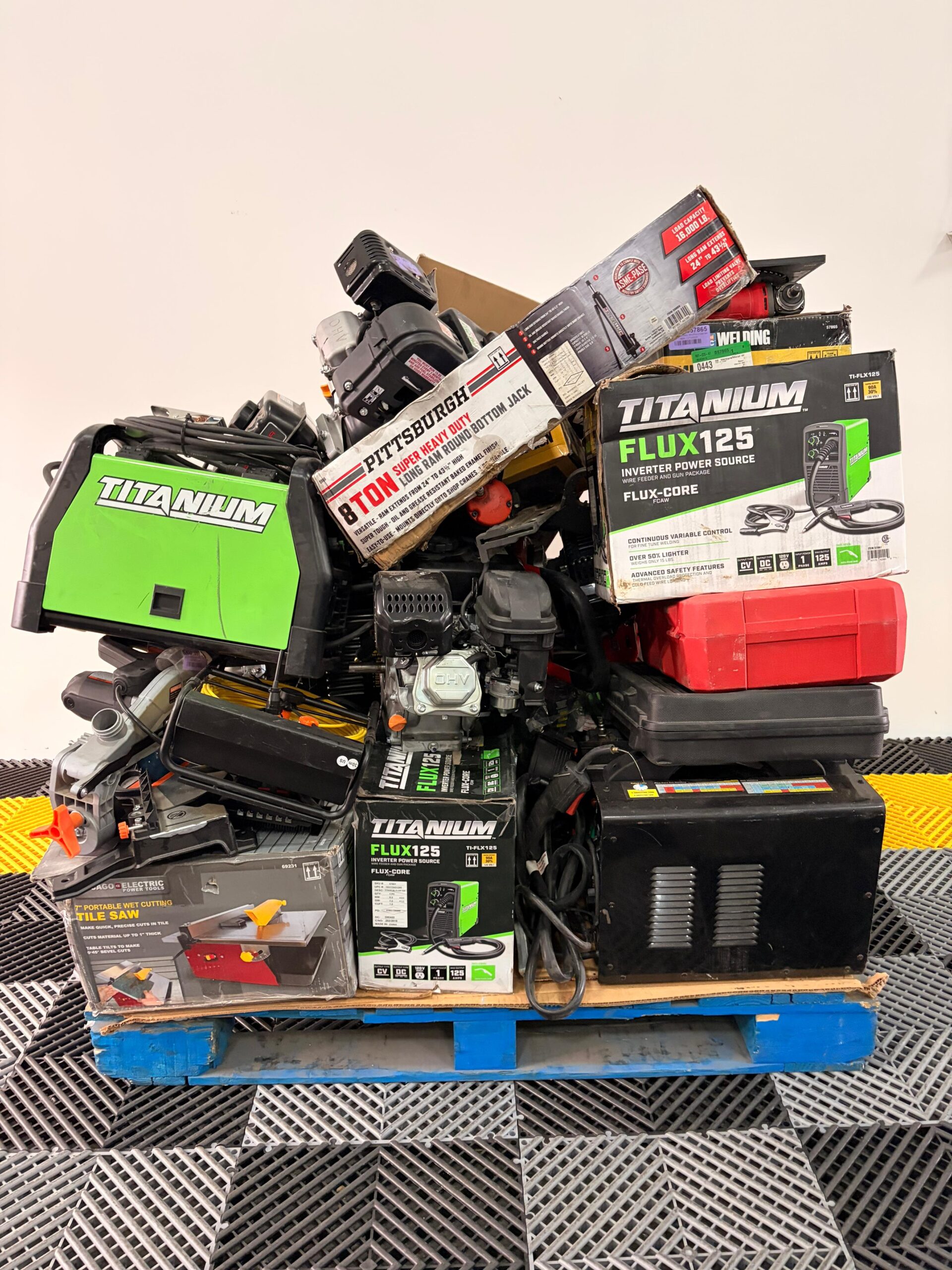 PALLET DE HERRAMIENTA MIXTA | 662321 | SUBASTA